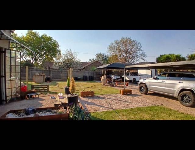 2 BEDROOM PROPERTY TO RENT IN ELOFF